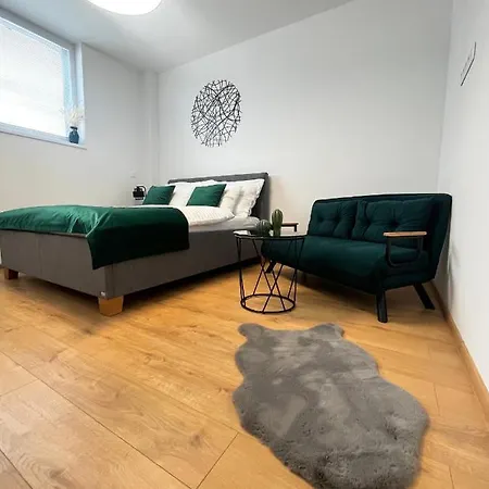 Kamenec 3* Zakamenne